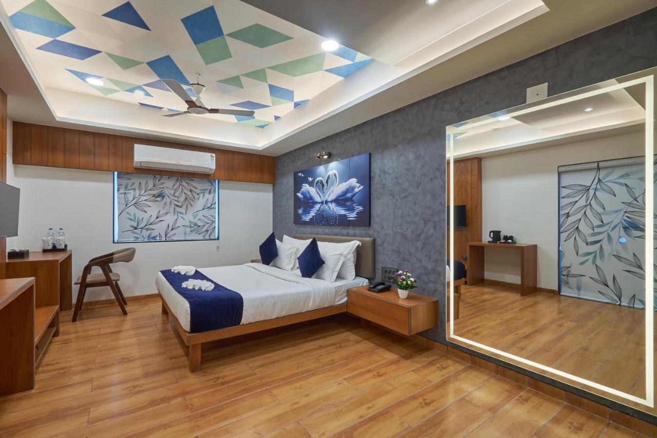 The Scenic Unity Hotel Garudeshwar Exterior foto