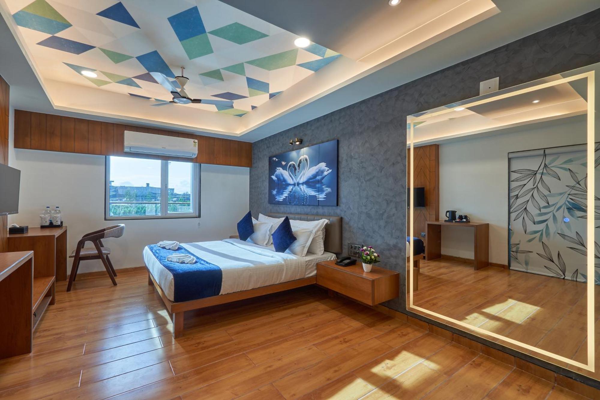 The Scenic Unity Hotel Garudeshwar Exterior foto